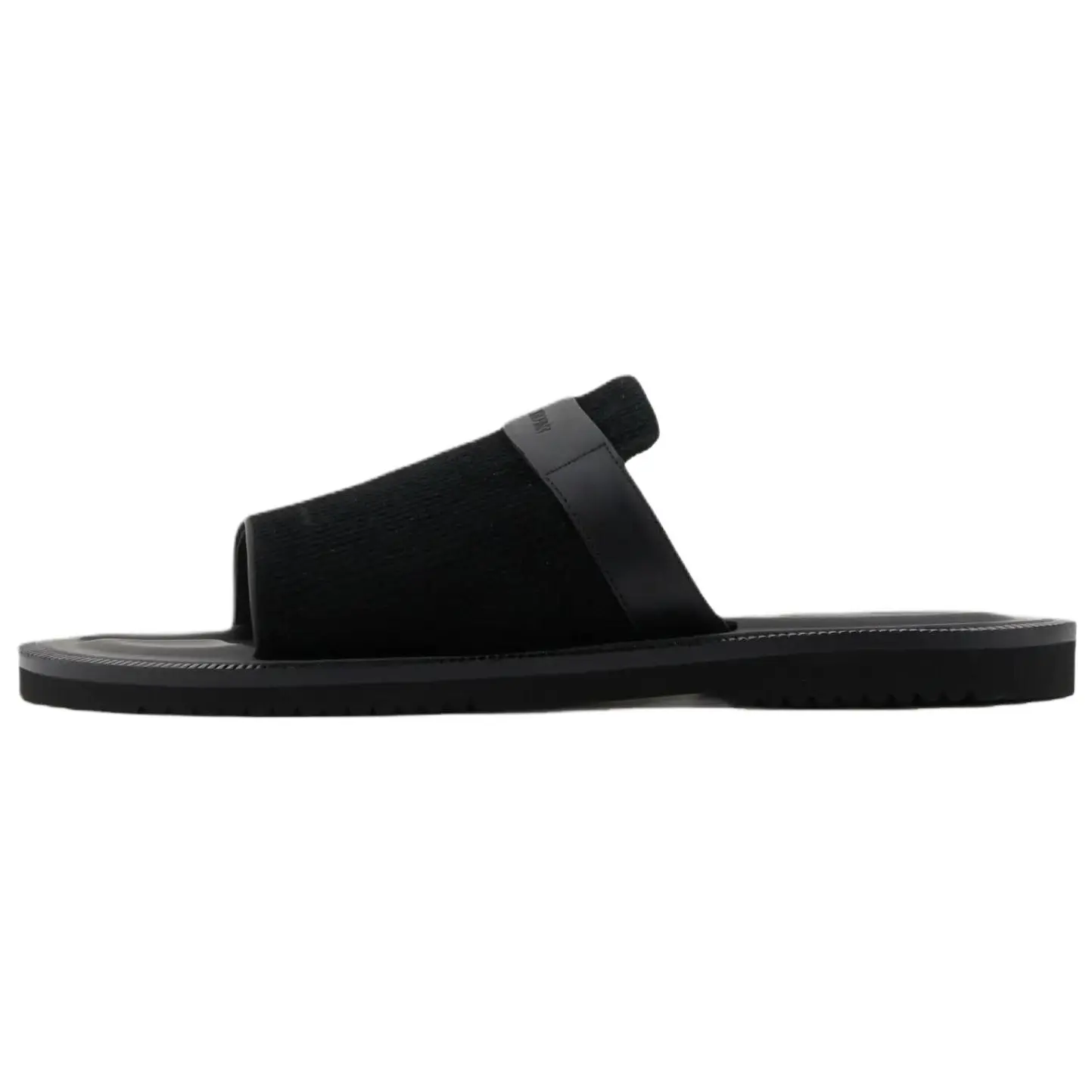 EMPORIO ARMANI Скользящие сандалии мужские черные
EMPORIO ARMANI Скользящие сандалии мужские черные