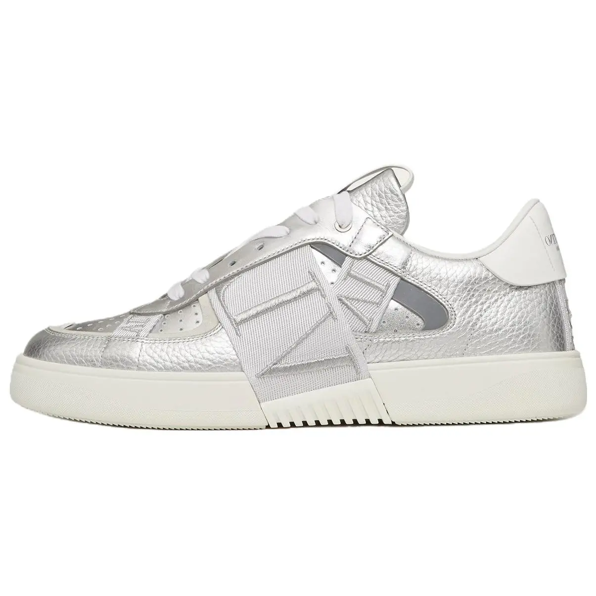 Valentino GARAVANI Vl7n низкие скейтерские кроссовки мужские silver
Valentino GARAVANI Vl7n низкие скейтерские кроссовки мужские silver