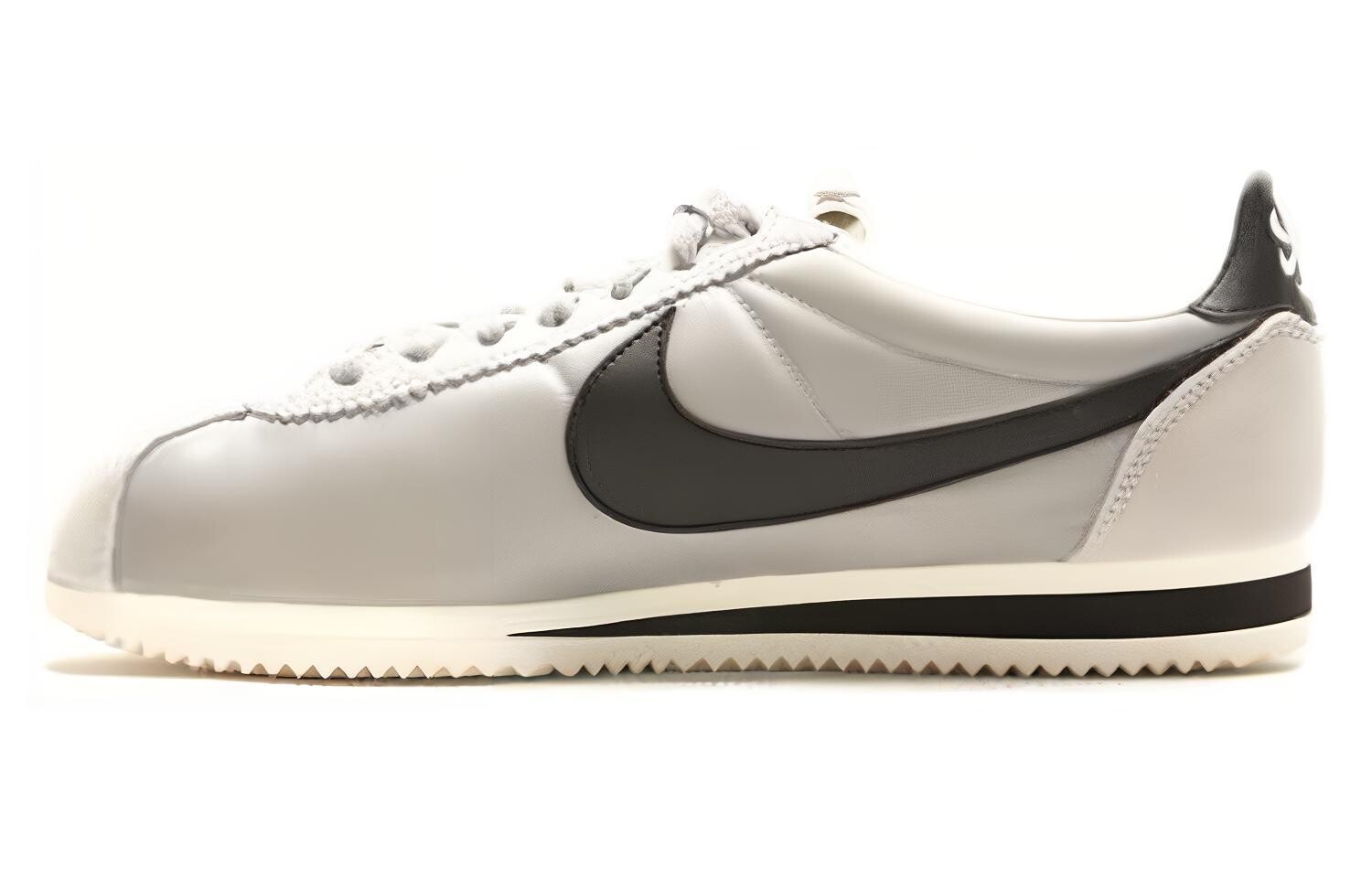Кроссовки для бега Classic Cortez Unisex Low-top Silver Nike
Кроссовки для бега Classic Cortez Unisex Low-top Silver Nike