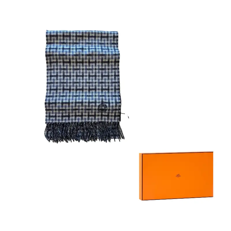 HERMES Вязаный шарф мужской, Blue
HERMES Вязаный шарф мужской, Blue