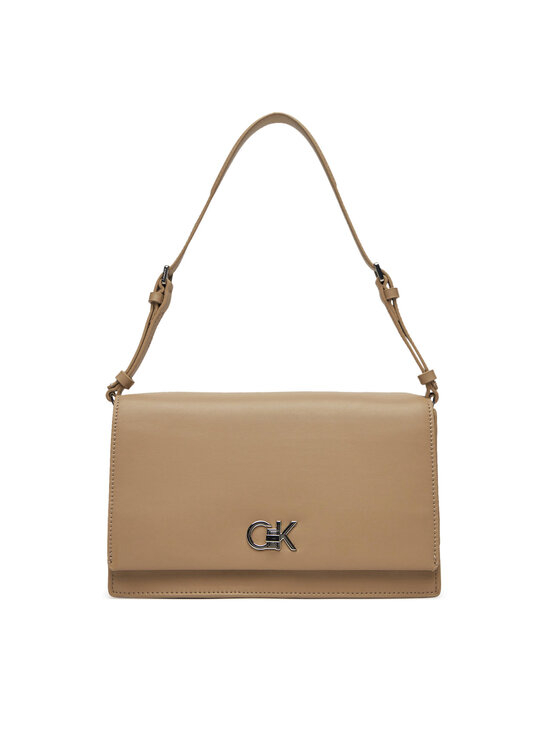 Сумочка Ck Elongated Shoulder Bag K60K612807 Calvin Klein, бежевый 
Сумочка Ck Elongated Shoulder Bag K60K612807 Calvin Klein, бежевый