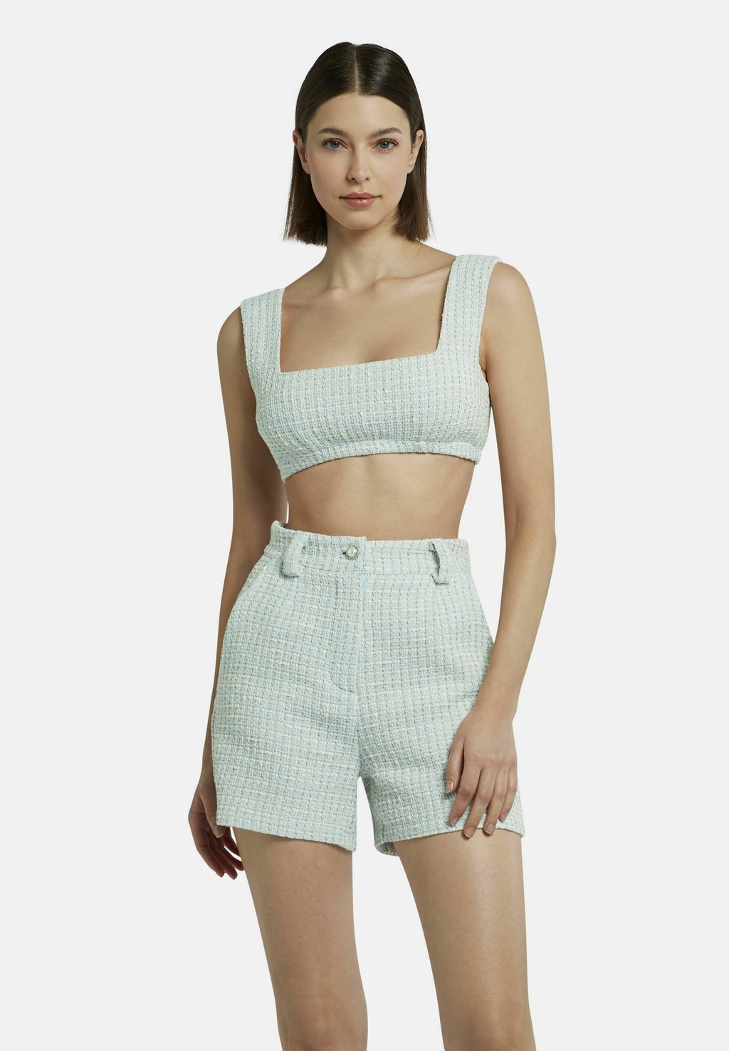 Топ JALINOWA Nicowa, светло-голубой
Топ JALINOWA Nicowa, светло-голубой