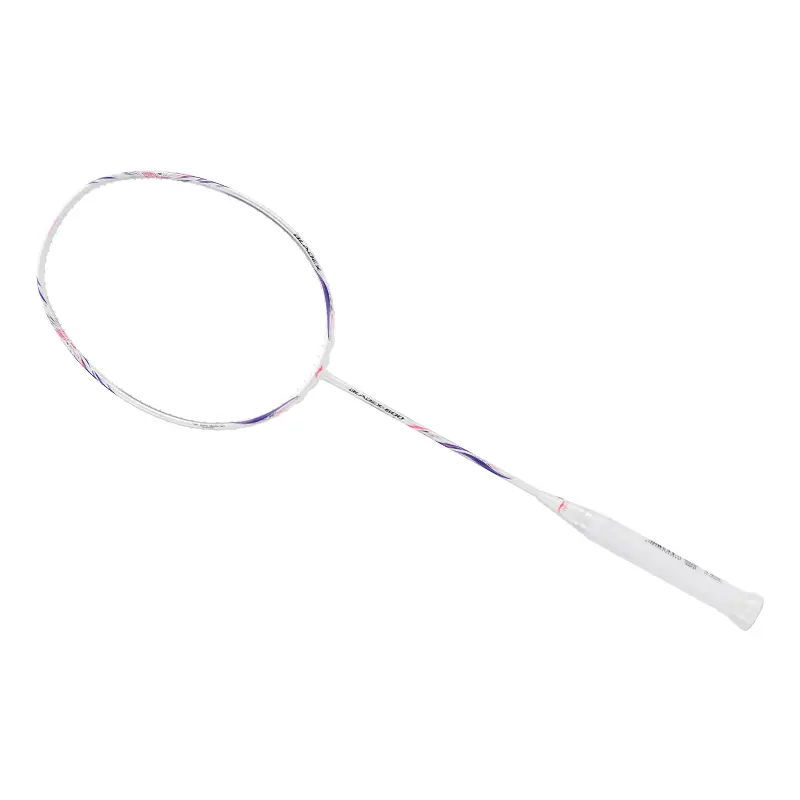 LINING Blade Shadow 600 full carbon бадминтонная ракетка атакующего типа с утяжеленной головкой, жестким стержнем professional 675mm white
LINING Blade Shadow 600 full carbon бадминтонная ракетка атакующего типа с утяжеленной головкой, жестким стержнем professional 675mm white