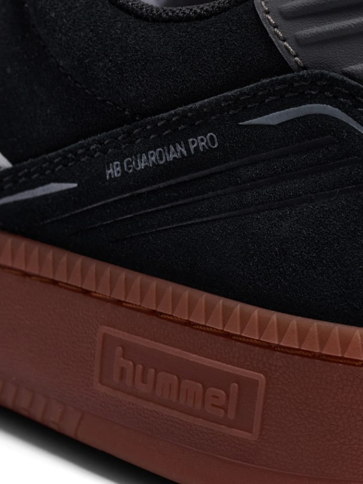 Hummel Гандбольные кроссовки "Hb Guardian Pro" черного цвета
Hummel Гандбольные кроссовки "Hb Guardian Pro" черного цвета