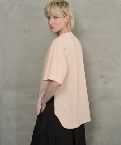 Muel Chic Футболка, крой чик, бренд Muel, цвет кораллово-розовый
Muel Chic Футболка, крой чик, бренд Muel, цвет кораллово-розовый