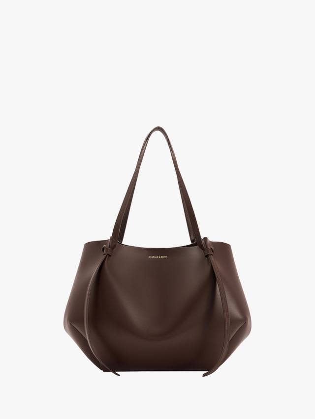Сумка-тоут Calla XL с магнитной застежкой CHARLES & KEITH
Сумка-тоут Calla XL с магнитной застежкой CHARLES & KEITH