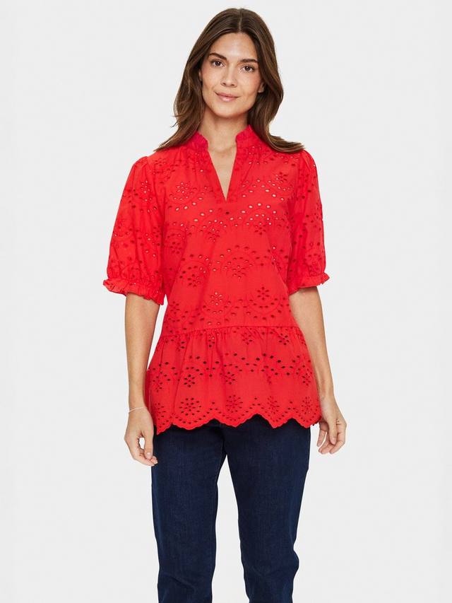 Вышитый гелексой топ с v-образным вырезом Saint Tropez, цвет Flame Scarlet
Вышитый гелексой топ с v-образным вырезом Saint Tropez, цвет Flame Scarlet