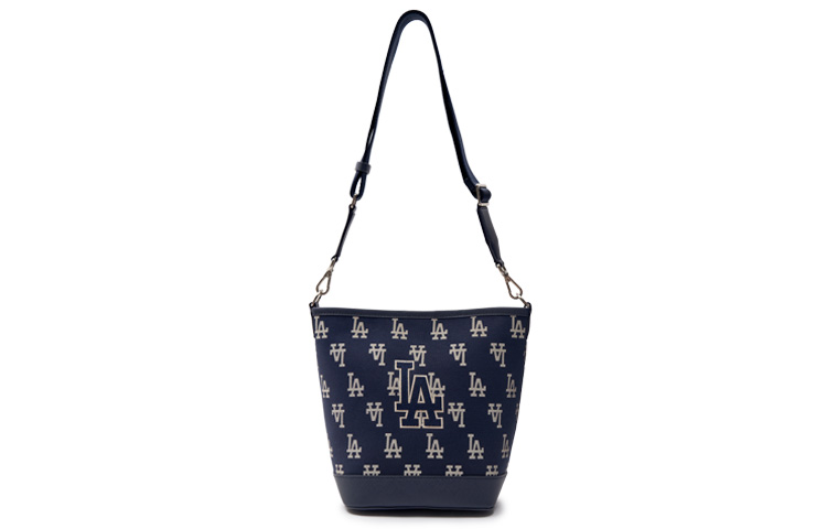 Полиэстеровая смесовая хлопковая сумка-ведро через плечо кроссбоди большая размера женская темно-синяя MLB
Полиэстеровая смесовая хлопковая сумка-ведро через плечо кроссбоди большая размера женская темно-синяя MLB