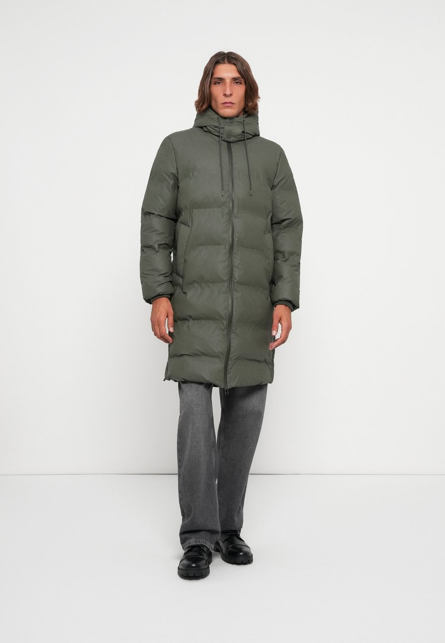 Пальто Hunter ORIGINAL BRETTON, Kambaba/Khaki
Пальто Hunter ORIGINAL BRETTON, Kambaba/Khaki