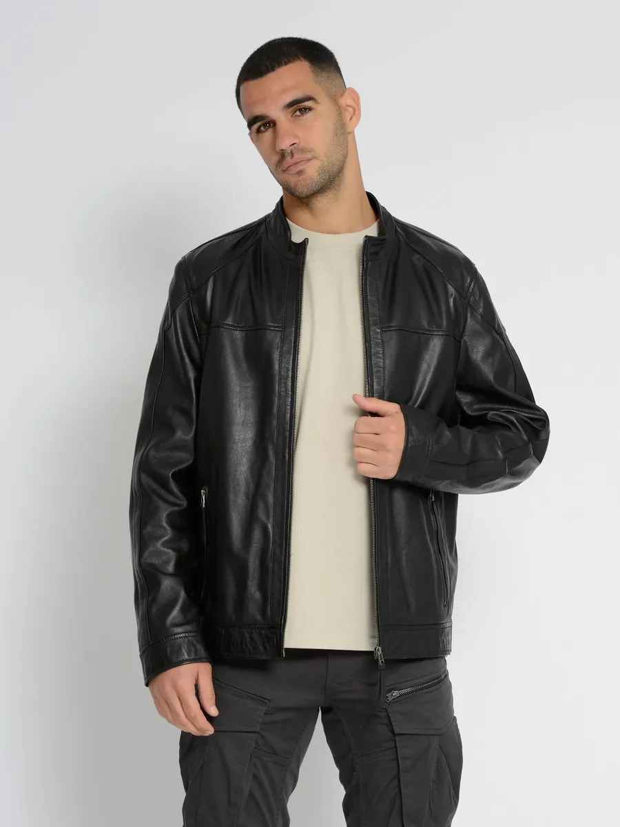 Кожаная куртка JCC "31023508", черный
Кожаная куртка JCC "31023508", черный