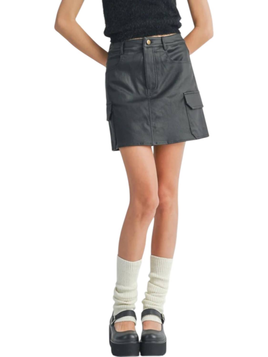 Мини-юбка Girl On Fire из искусственной кожи черного цвета Sadie & Sage
Мини-юбка Girl On Fire из искусственной кожи черного цвета Sadie & Sage