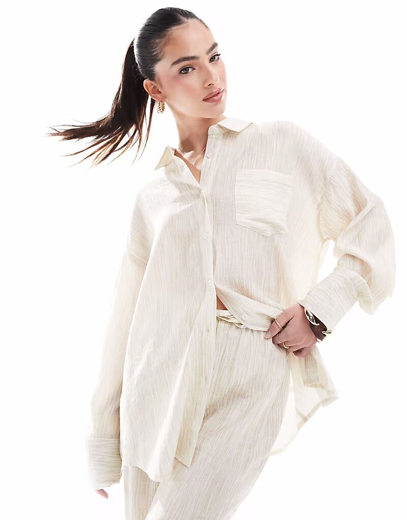 4th & Reckless, пляжная рубашка с текстурированными пуговицами, бежевого цвета
4th & Reckless, пляжная рубашка с текстурированными пуговицами, бежевого цвета