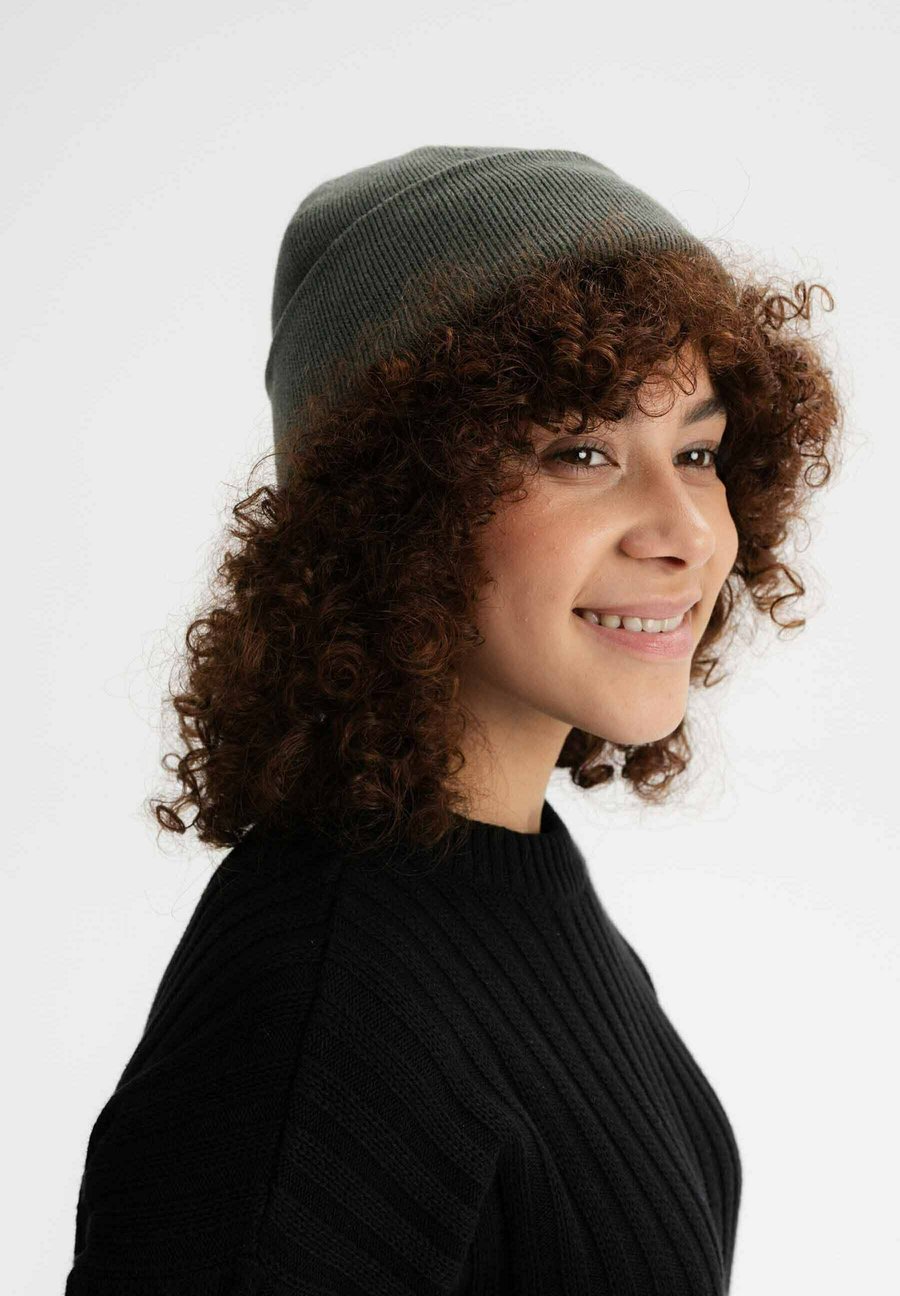 Шапка MELA UNISEX, Grün Melange/Mottled Green
Шапка MELA UNISEX, Grün Melange/Mottled Green