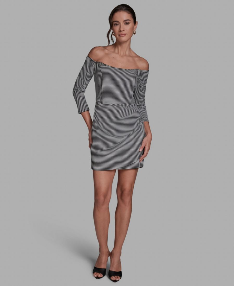 Женское полосатое платье-футляр с открытыми плечами и оттоманкой BCBG, Black Cream
Женское полосатое платье-футляр с открытыми плечами и оттоманкой BCBG, Black Cream