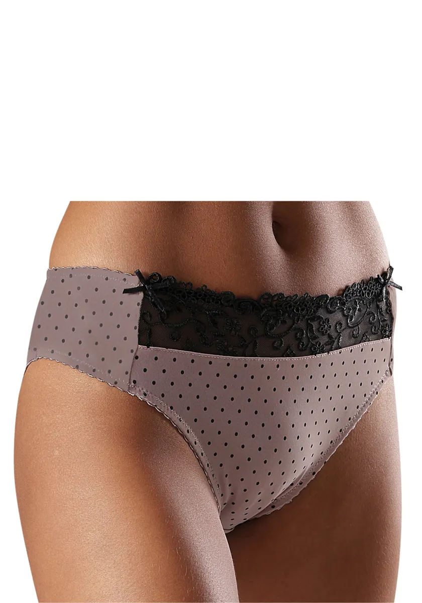 Трусики Nuance удобного базового кроя, черный
Трусики Nuance удобного базового кроя, черный