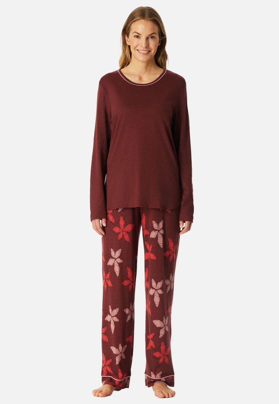 Пижамный комплект Schiesser LANG COMFORT, Burgund/Bordeaux
Пижамный комплект Schiesser LANG COMFORT, Burgund/Bordeaux