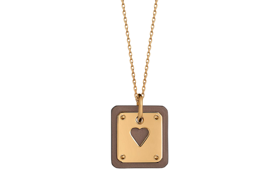 Кожаный кулон As De Coeur для женщин HERMES, хаки
Кожаный кулон As De Coeur для женщин HERMES, хаки