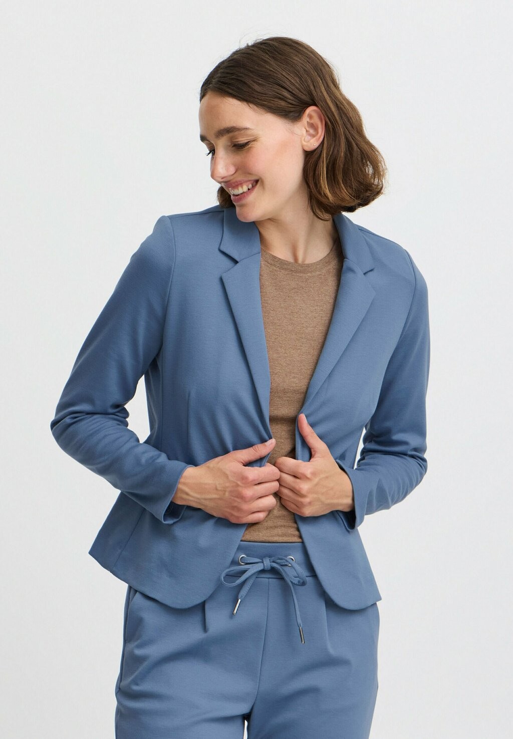 Блейзер RIZETTA b.young, синий
Блейзер RIZETTA b.young, синий