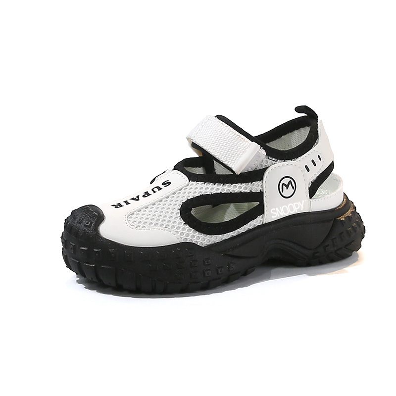 Детские сандалии с низким верхом, дышащие, противоскользящие, устойчивые к истиранию и отскоку SNOOPY, черный
Детские сандалии с низким верхом, дышащие, противоскользящие, устойчивые к истиранию и отскоку SNOOPY, черный