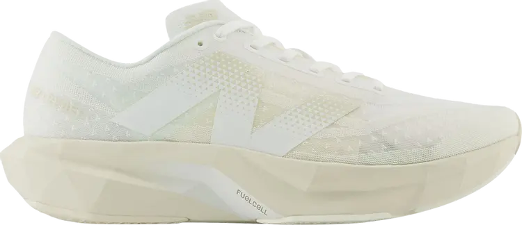 Кроссовки FuelCell Rebel v4 'White Linen', кремовый, Бежевый, Кроссовки FuelCell Rebel v4 'White Linen', кремовый
Кроссовки FuelCell Rebel v4 'White Linen', кремовый, Бежевый, Кроссовки FuelCell Rebel v4 'White Linen', кремовый