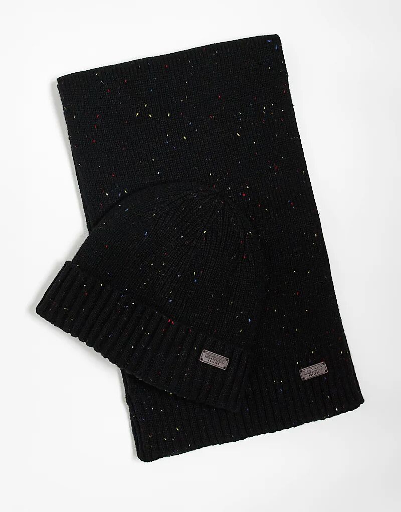 Подарочный набор Barbour Carlton из шапки и шарфа в чёрном цвете
Подарочный набор Barbour Carlton из шапки и шарфа в чёрном цвете