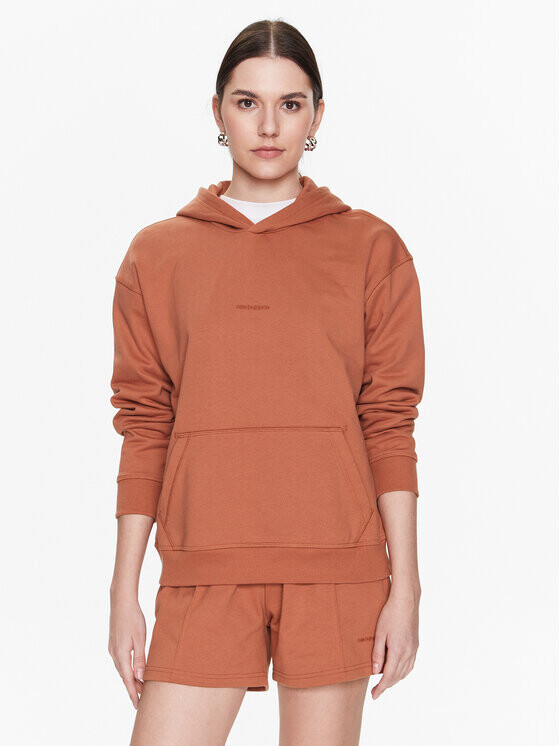 Толстовка оверсайз New Balance, коричневый
Толстовка оверсайз New Balance, коричневый