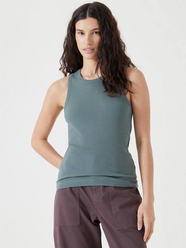 Жилет в рубчик с высоким воротом HUSH, цвет Sage Green
Жилет в рубчик с высоким воротом HUSH, цвет Sage Green