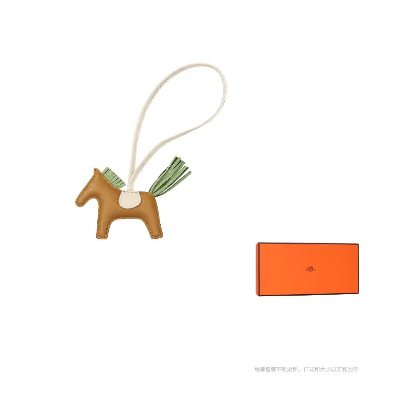 HERMES Кожаный кулон Rodeo унисекс, Tricolor
HERMES Кожаный кулон Rodeo унисекс, Tricolor