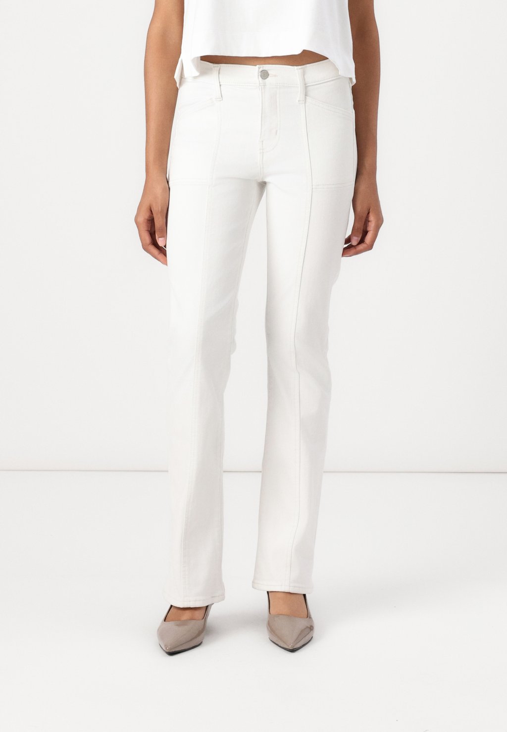 Джинсы Bootcut V BABY BOOT BRIGHT SEAMED GAP, белый
Джинсы Bootcut V BABY BOOT BRIGHT SEAMED GAP, белый