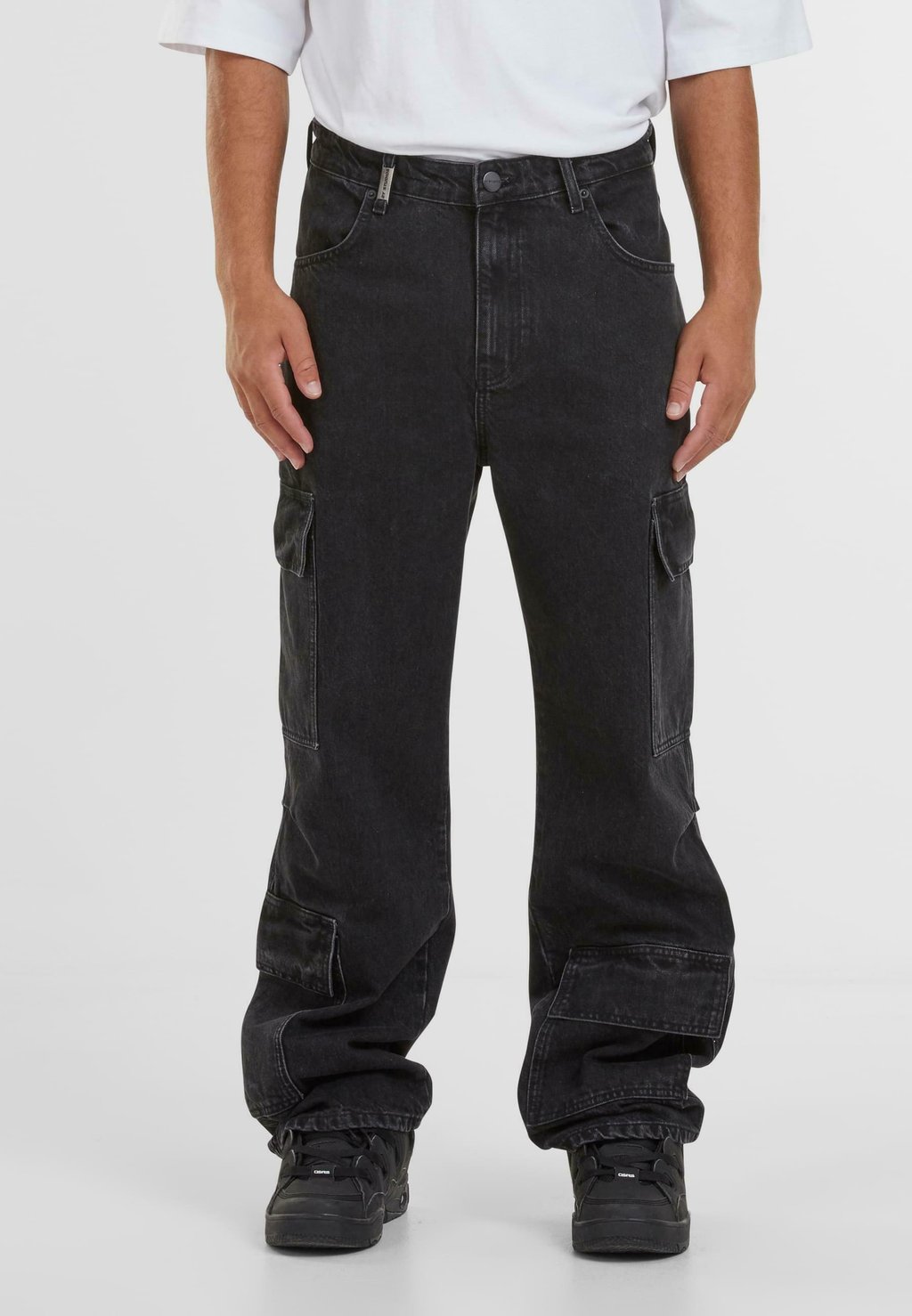 Джинсы свободного кроя VORIN 2Y Studios, черный
Джинсы свободного кроя VORIN 2Y Studios, черный