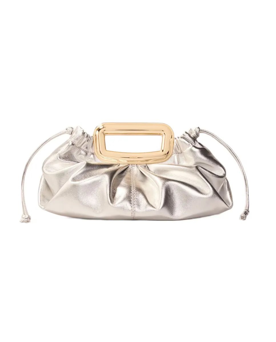 Женский клатч из металлической кожи Maje, серебряный
Женский клатч из металлической кожи Maje, серебряный