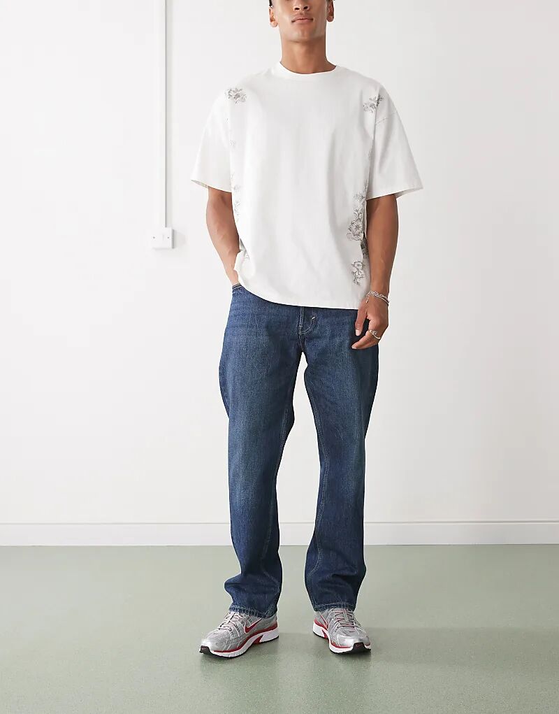 Джинсы Weekday Space свободного кроя прямого кроя темно-синего цвета
Джинсы Weekday Space свободного кроя прямого кроя темно-синего цвета