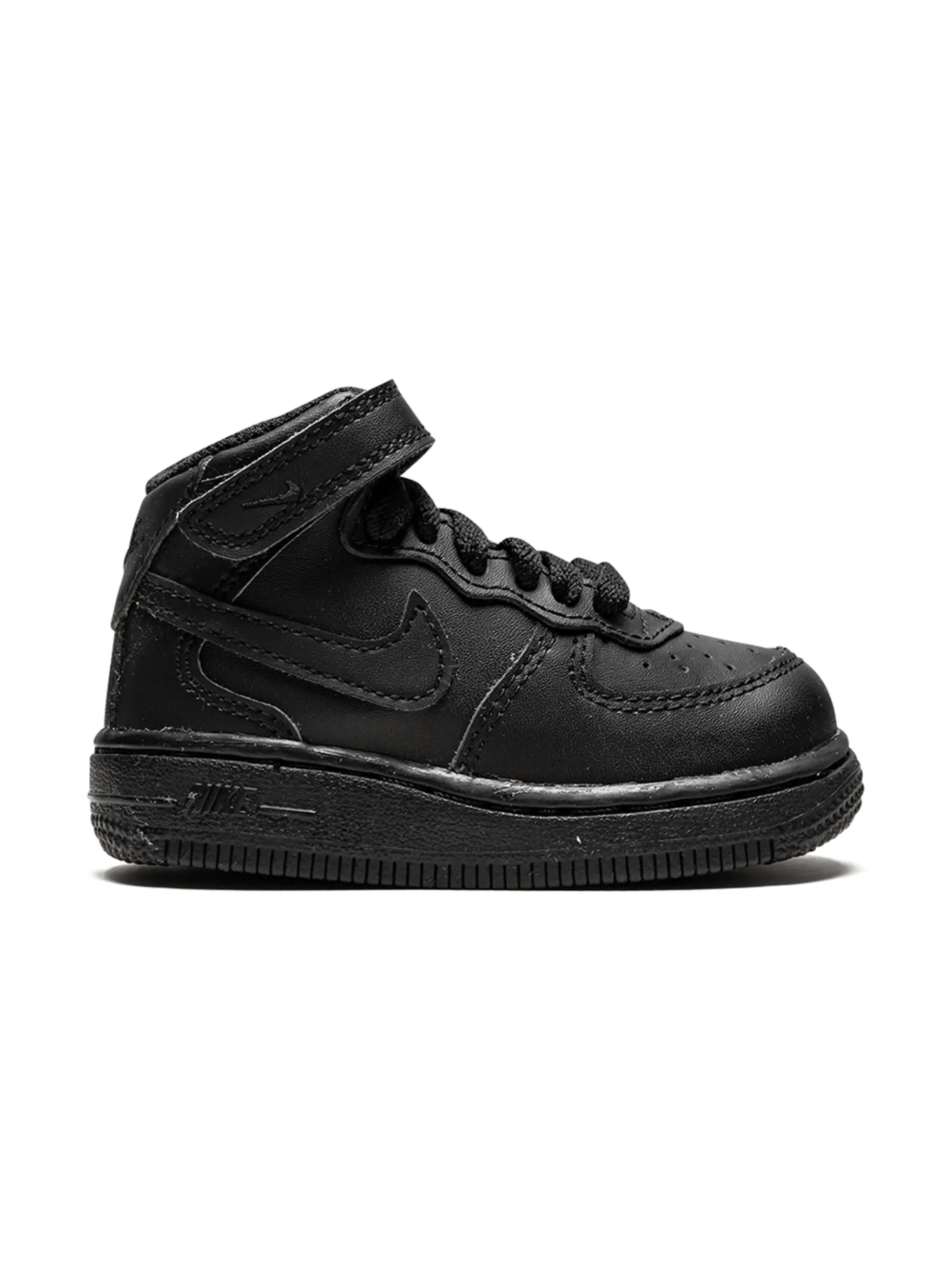 Кроссовки Force 1 Mid Nike Kids, черный
Кроссовки Force 1 Mid Nike Kids, черный