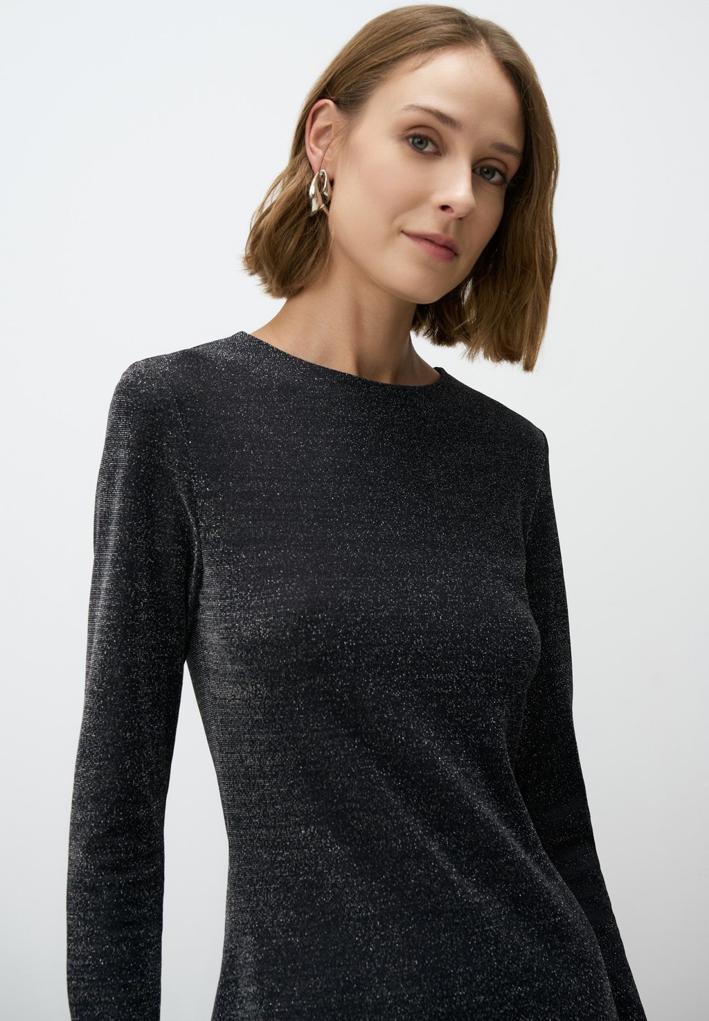 Платье-джемпер SPARKLING CHRISTMAS MINI Jimmy Key, черный
Платье-джемпер SPARKLING CHRISTMAS MINI Jimmy Key, черный