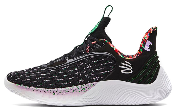 Мужские баскетбольные кроссовки Under Armour Curry 9
Мужские баскетбольные кроссовки Under Armour Curry 9