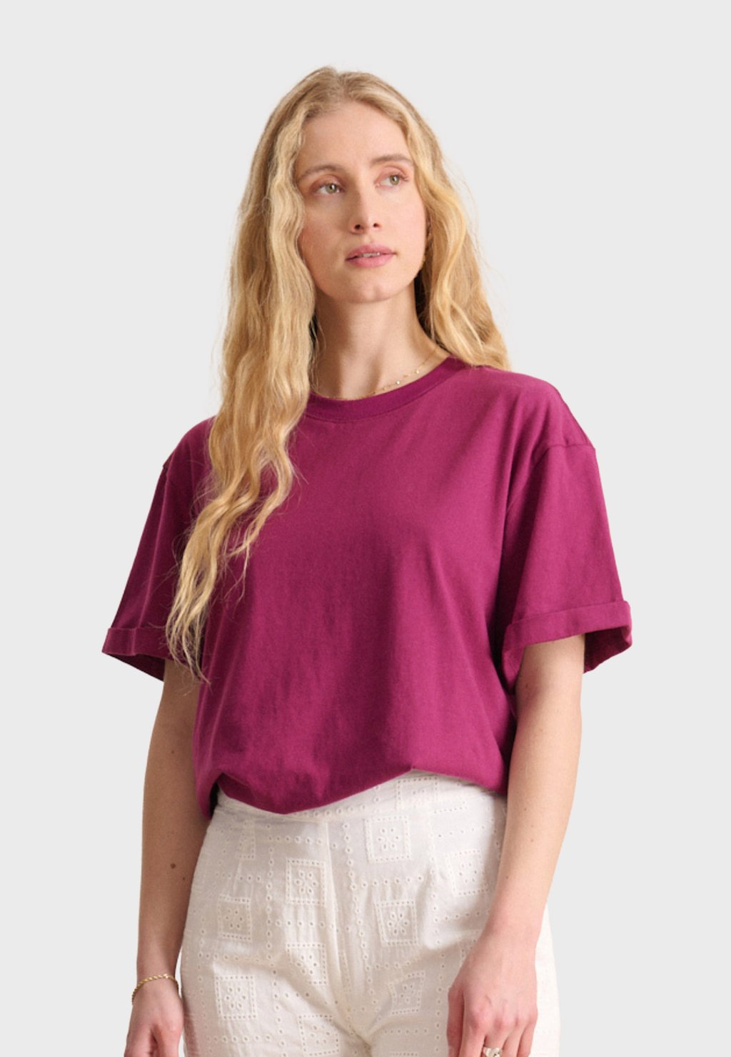 Базовая футболка VISTA Garance Paris, цвет Raspberry
Базовая футболка VISTA Garance Paris, цвет Raspberry