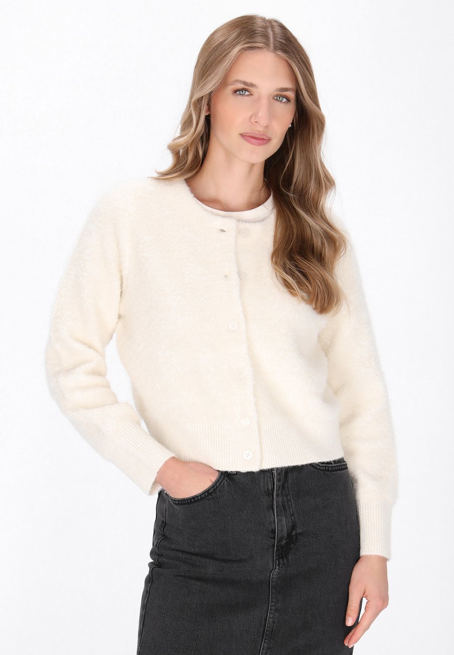 Кардиган DreiMaster Cardigan, Offwhite/Off-White
Кардиган DreiMaster Cardigan, Offwhite/Off-White