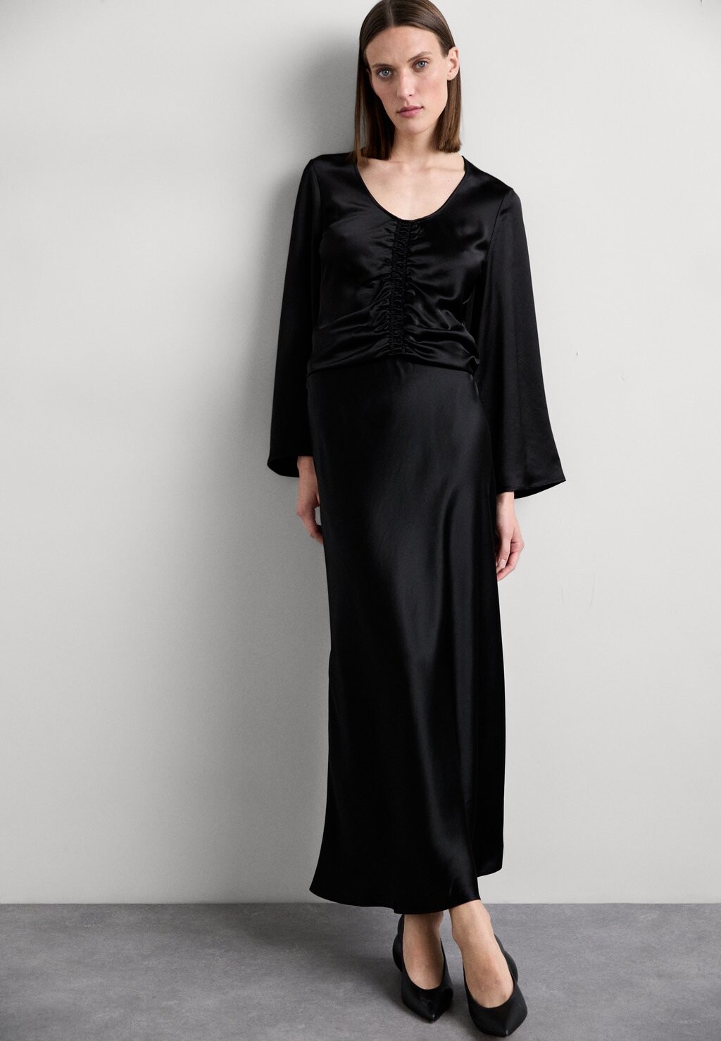 Юбка макси BOSHAN By Malene Birger, черный
Юбка макси BOSHAN By Malene Birger, черный