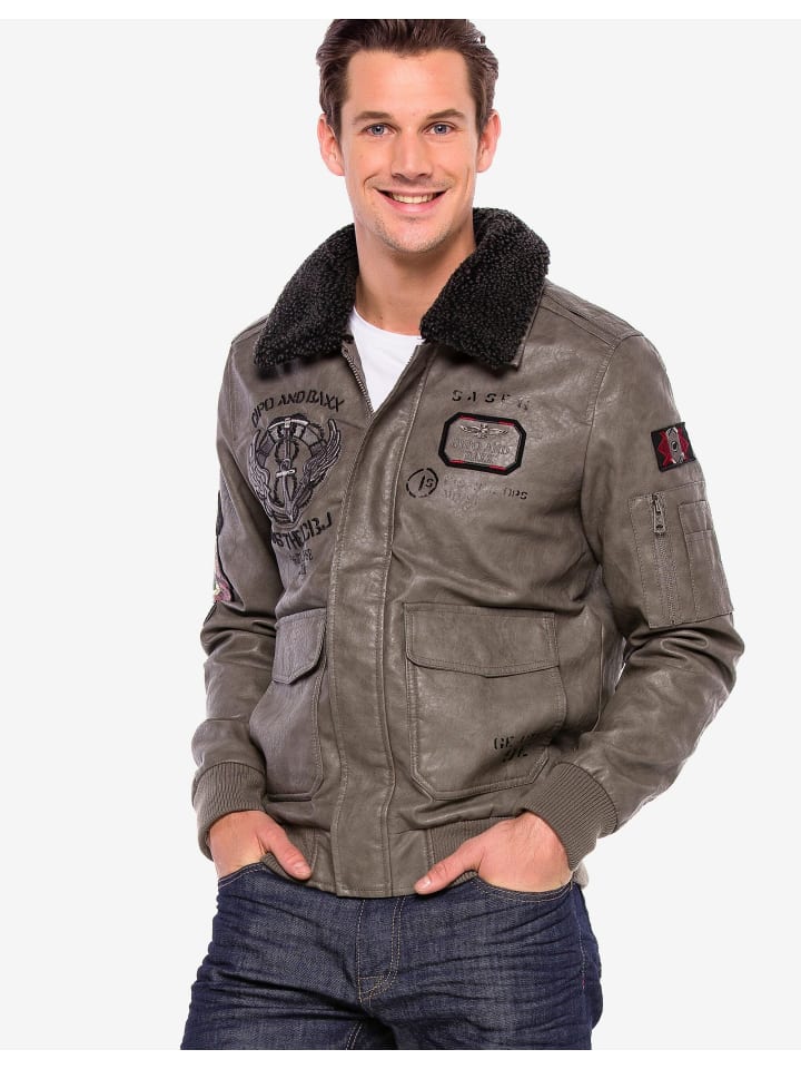 Дождевик Cipo & Baxx, бежевый
Дождевик Cipo & Baxx, бежевый