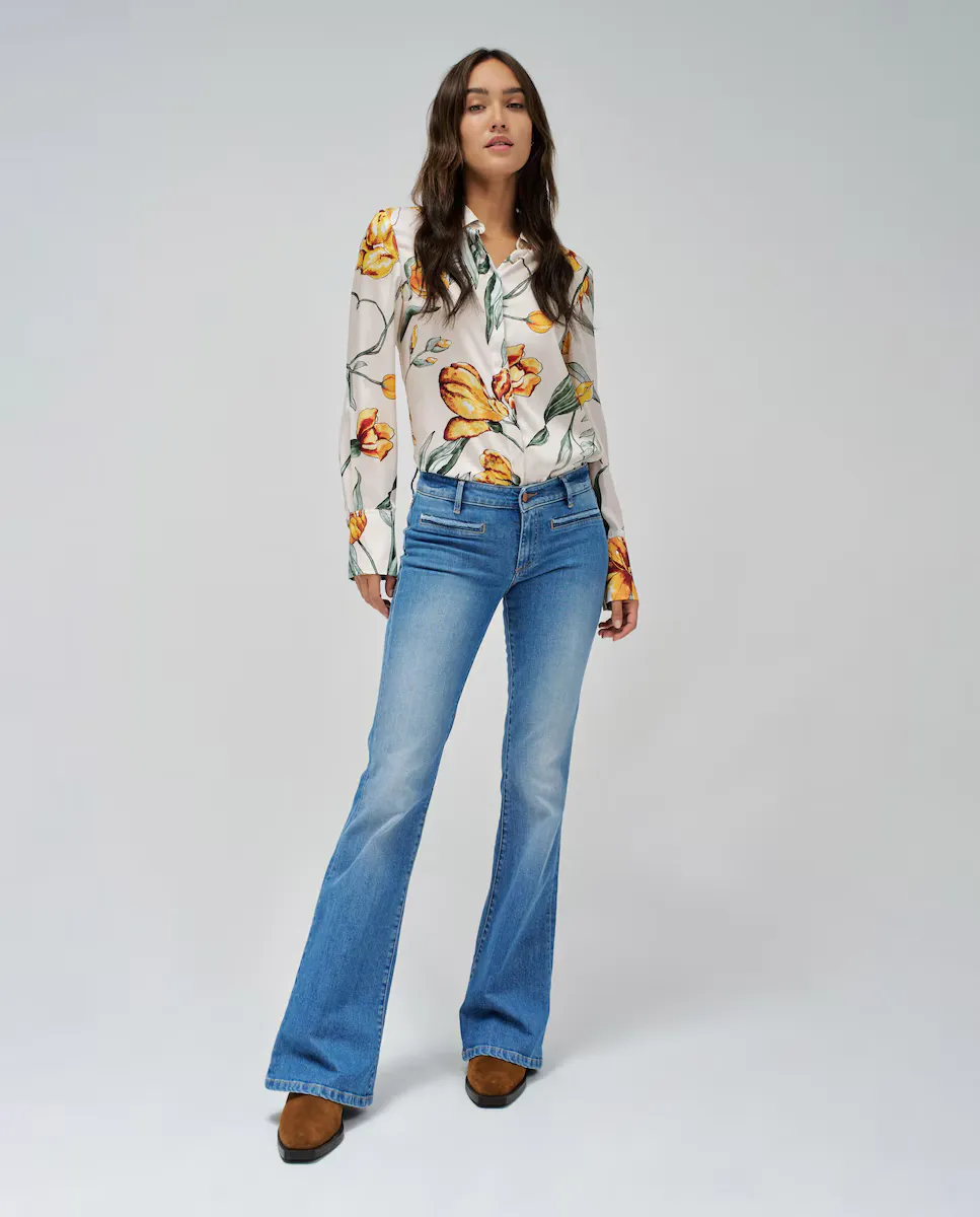 Женские джинсы-клеш Vaquero Wonder с эффектом push-up и низкой посадкой Salsa Jeans, синий
Женские джинсы-клеш Vaquero Wonder с эффектом push-up и низкой посадкой Salsa Jeans, синий