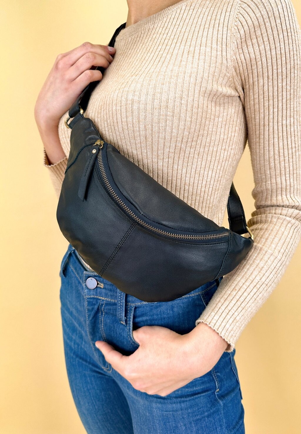 Поясная сумка CILLIAN Gusti Leder, цвет schwarz schafsleder
Поясная сумка CILLIAN Gusti Leder, цвет schwarz schafsleder