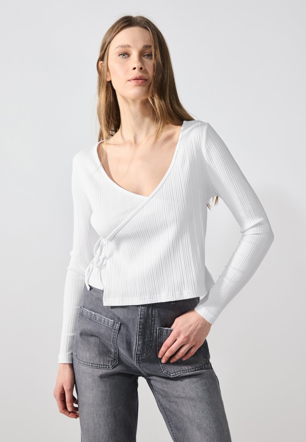 Топ с длинными рукавами Anna Field, белый
Топ с длинными рукавами Anna Field, белый