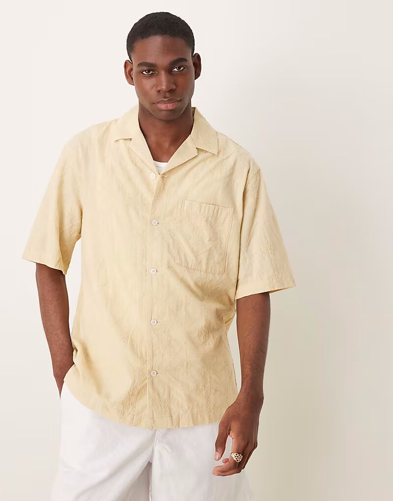 Рубашка с вышивкой «Манго» масляно-желтого цвета Mango
Рубашка с вышивкой «Манго» масляно-желтого цвета Mango