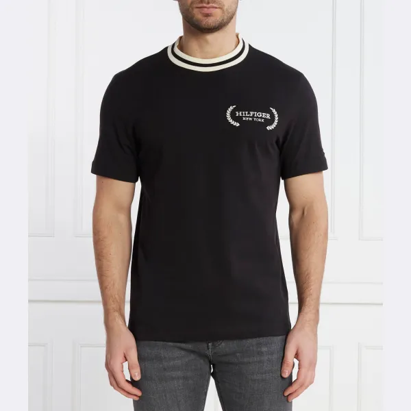 Футболка стандартного кроя Tommy Hilfiger, черный
Футболка стандартного кроя Tommy Hilfiger, черный