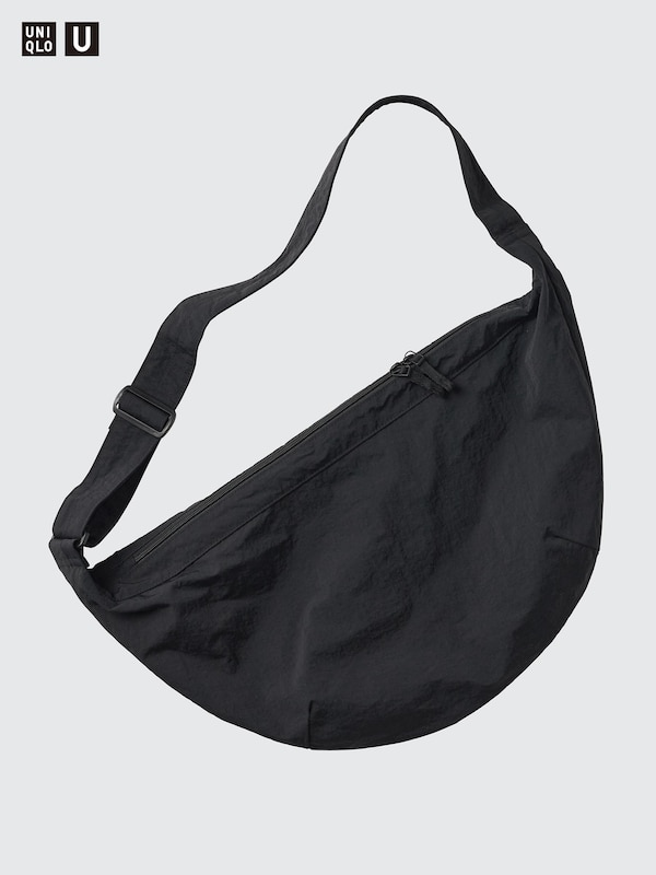 Сумка через плечо из нейлона Uniqlo, черный 
Сумка через плечо из нейлона Uniqlo, черный