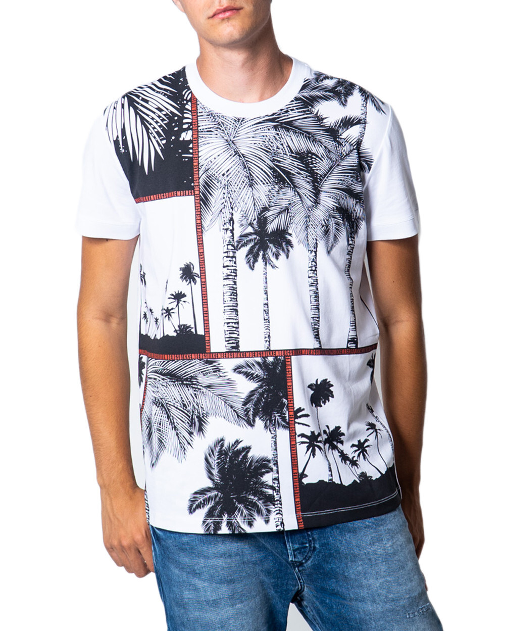 Футболка мужская Bikkembergs с принтом, черно-белый
Футболка мужская Bikkembergs с принтом, черно-белый