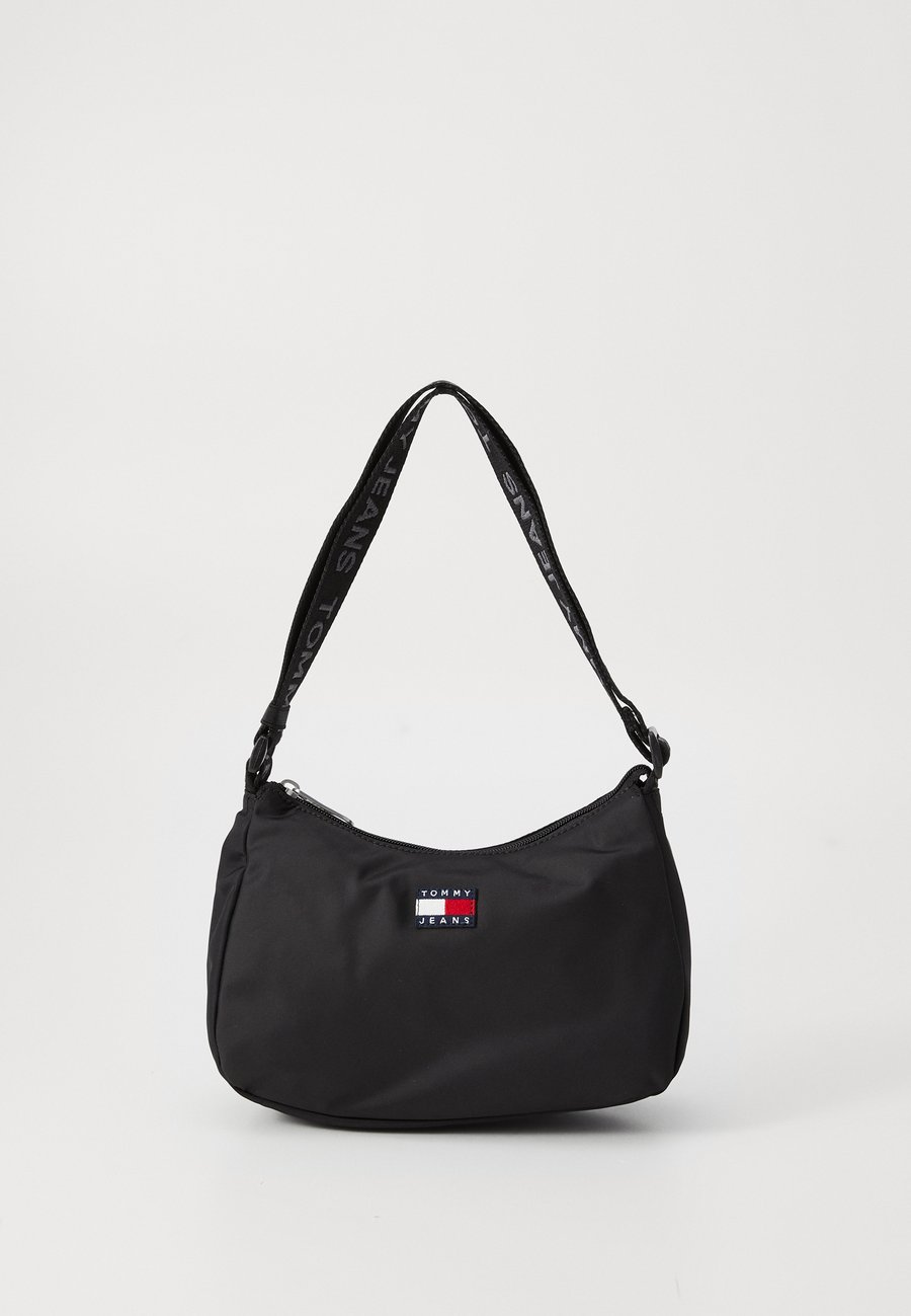 Сумка кросс-боди Tommy Jeans DAILY SHOULDER BAG, Black
Сумка кросс-боди Tommy Jeans DAILY SHOULDER BAG, Black