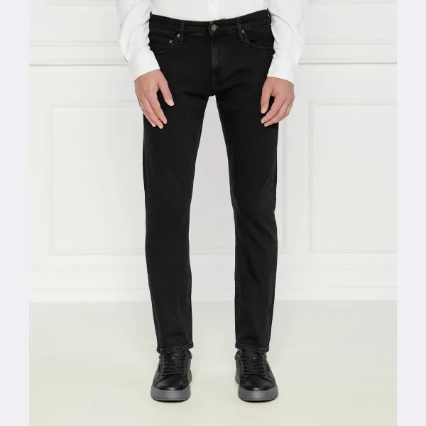 Джинсы узкого кроя Calvin Klein, черный
Джинсы узкого кроя Calvin Klein, черный