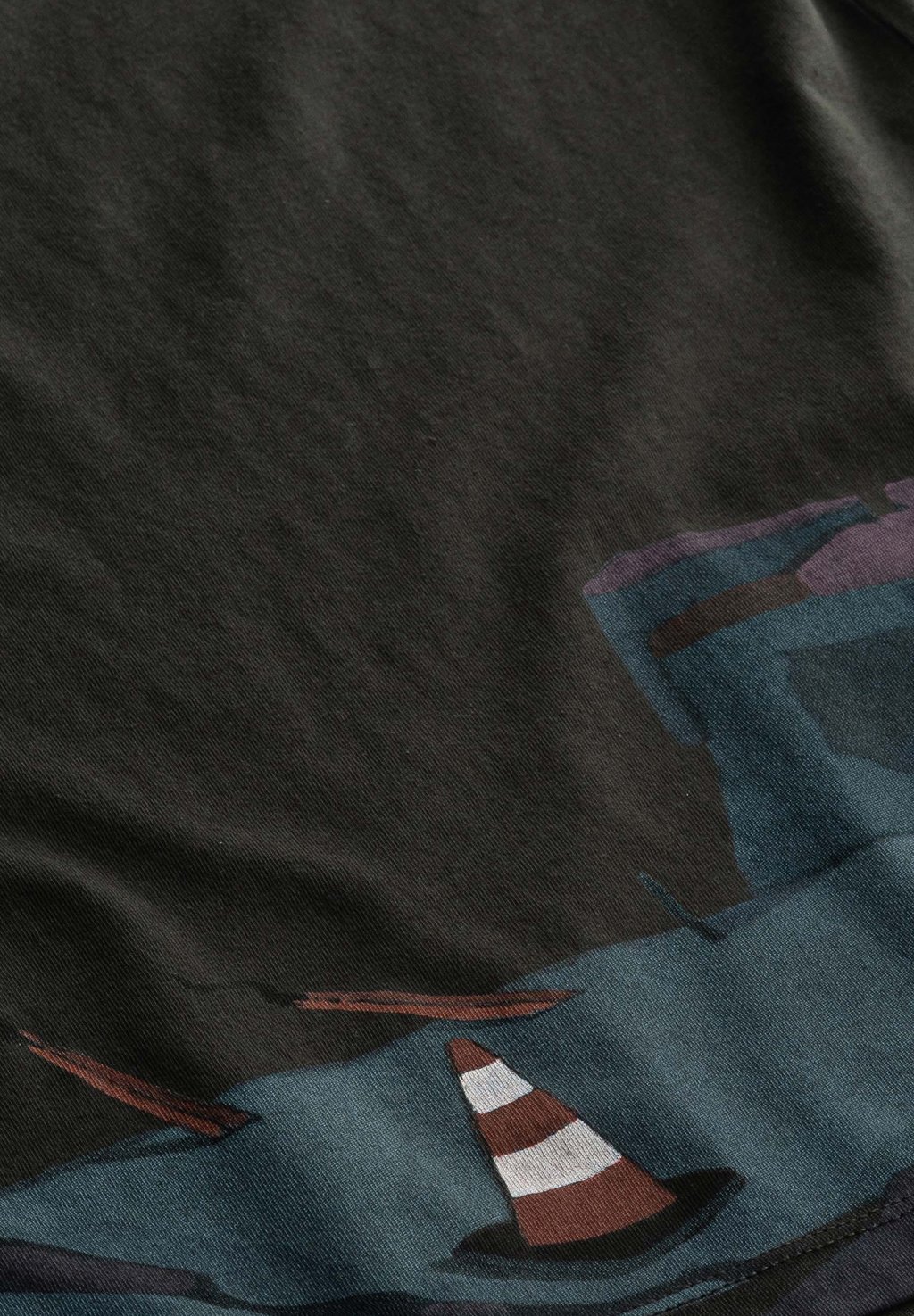 Футболка с принтом TORCHER KAFT, антрацит
Футболка с принтом TORCHER KAFT, антрацит