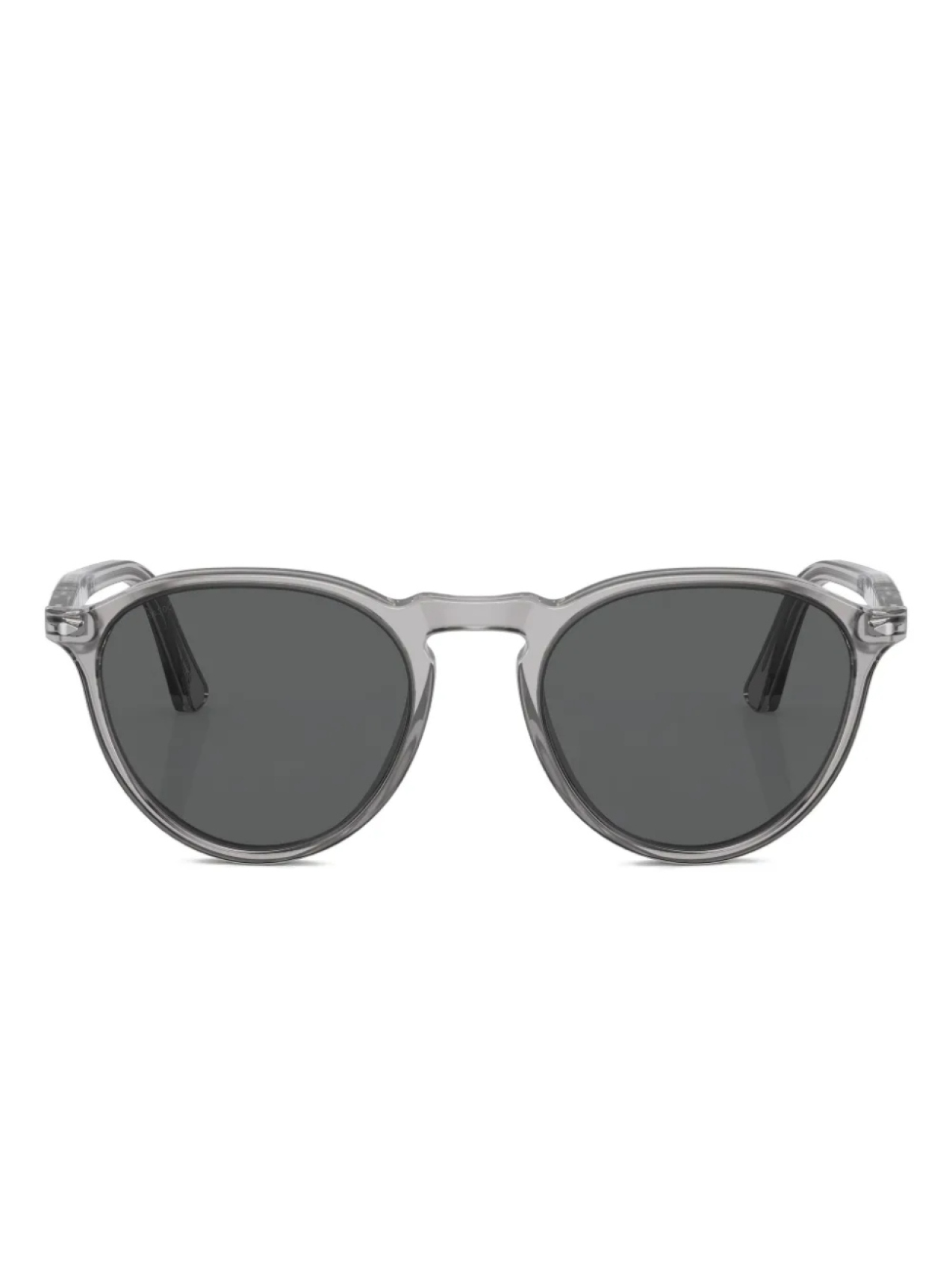 Солнцезащитные очки в круглой оправе Persol, серый
Солнцезащитные очки в круглой оправе Persol, серый